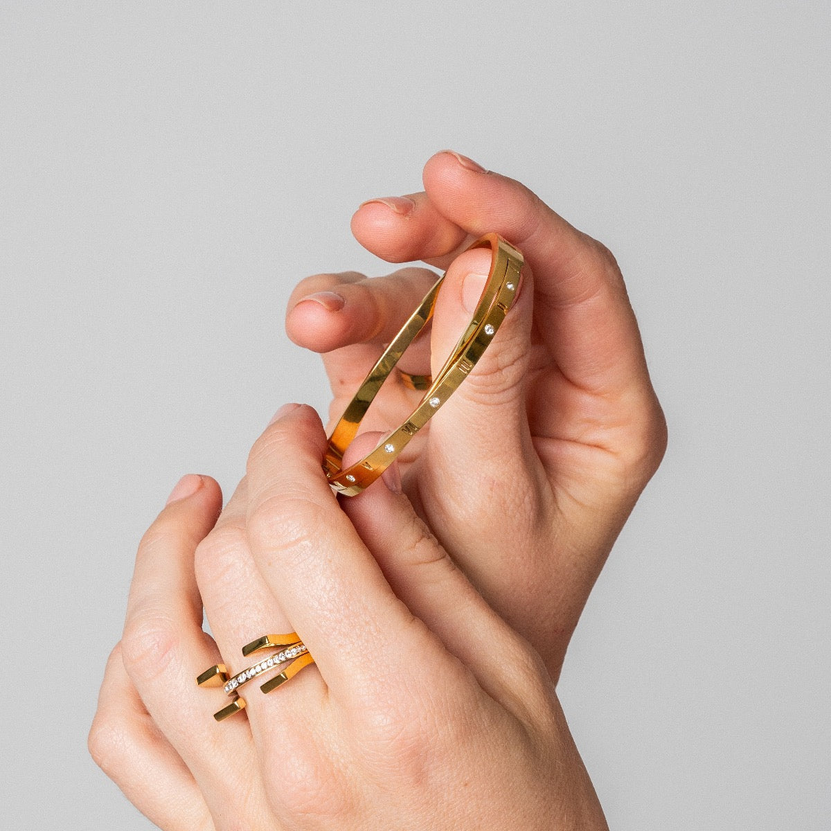 Roman Numeral Intertwine Bangle Bracelet