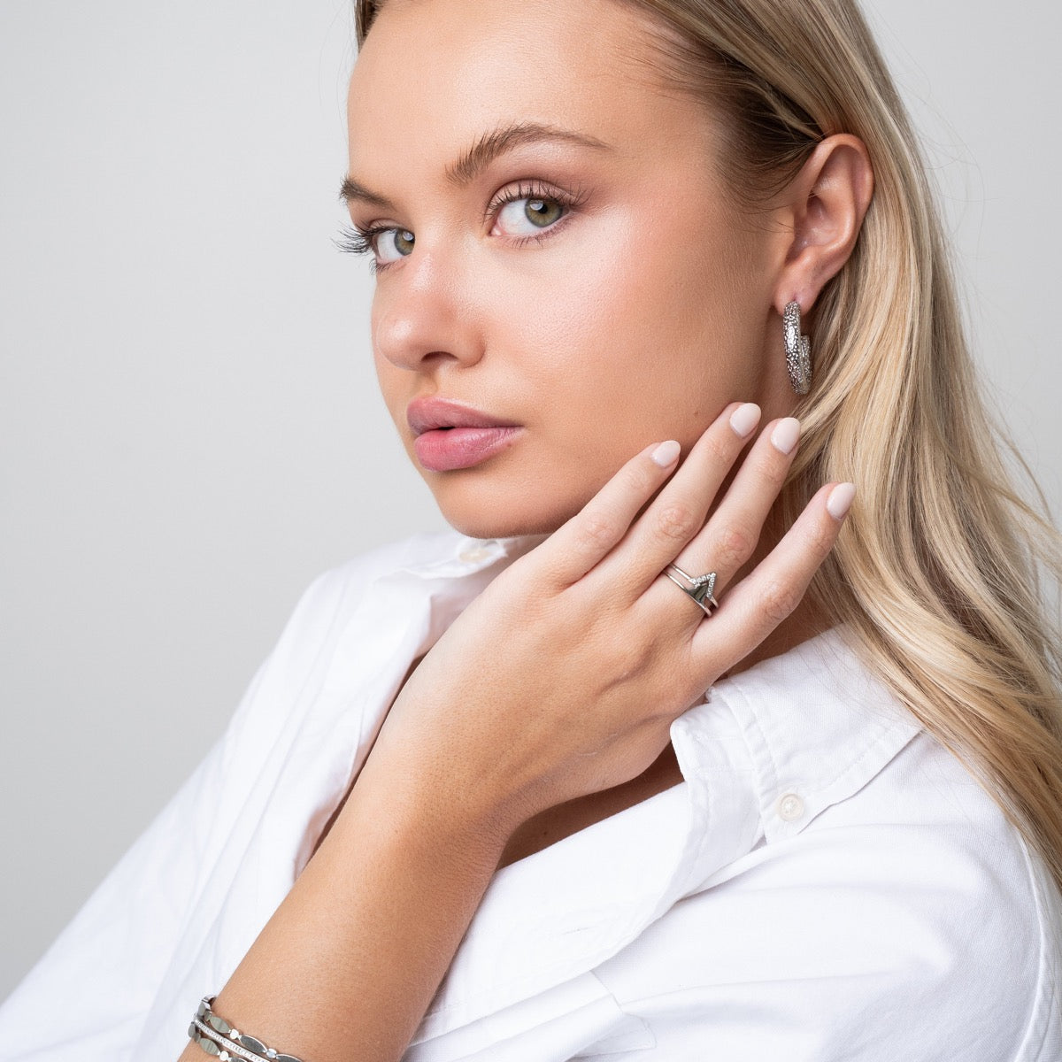 Rosa Hoop Earrings - Silver