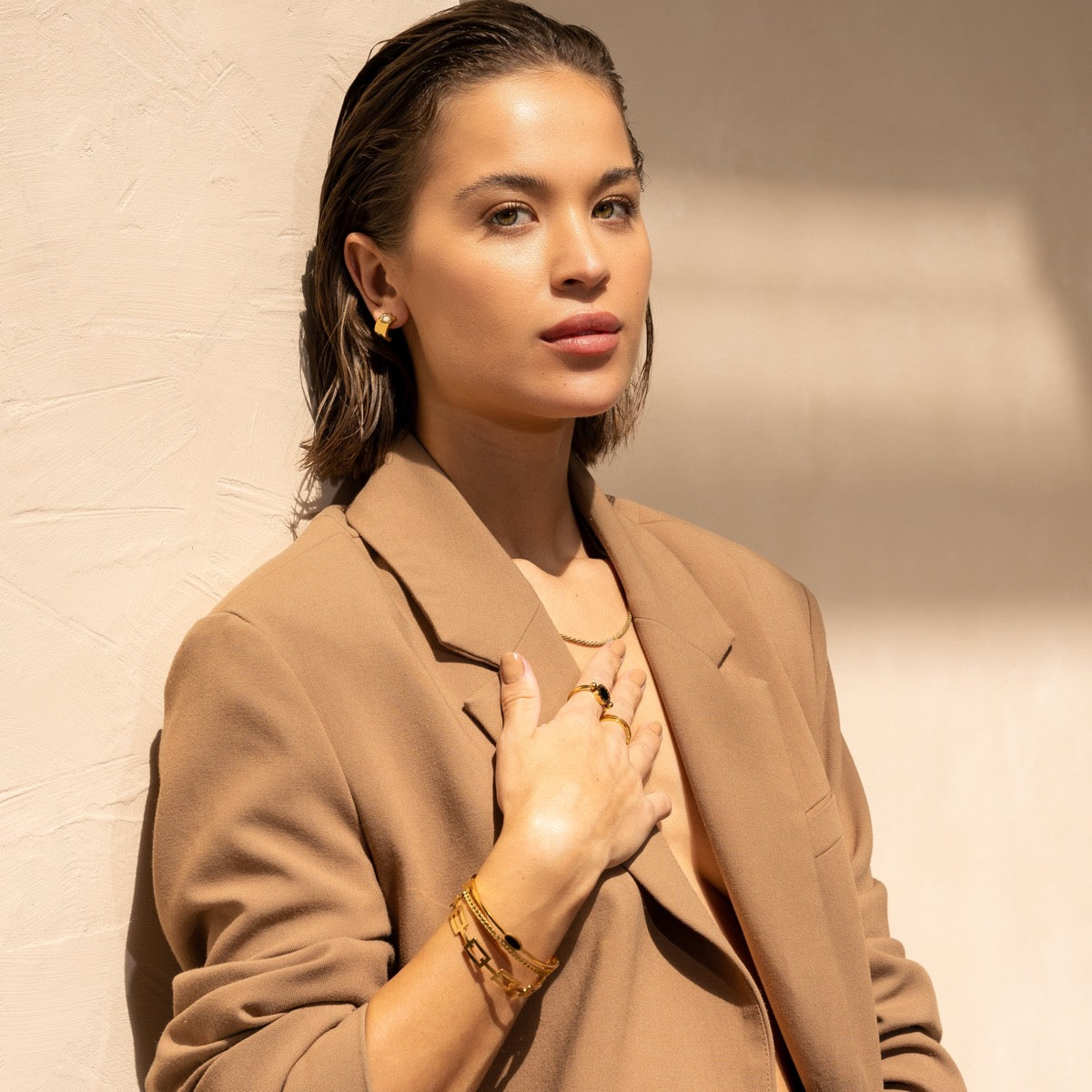 Oval Onyx Layered Bangle