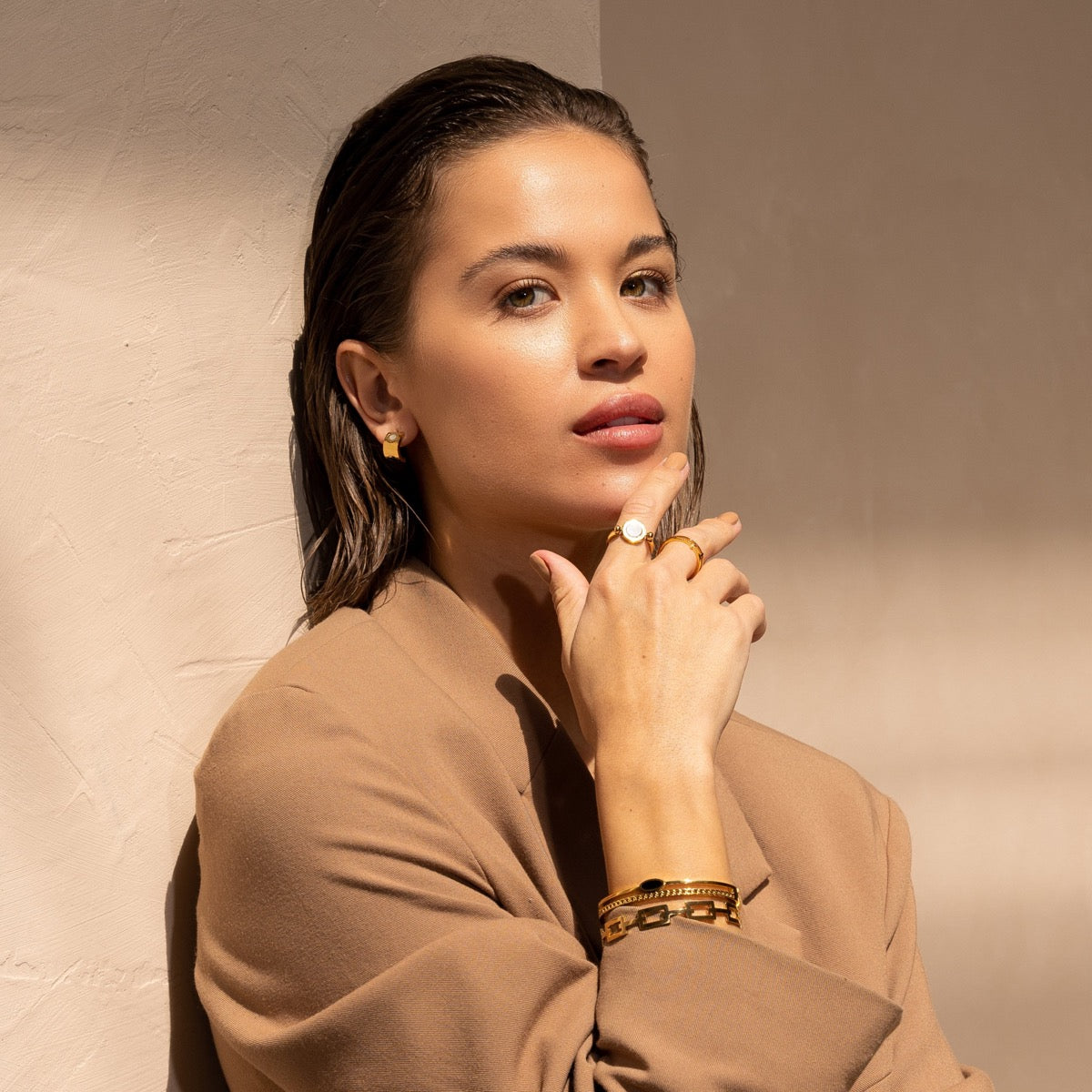 Oval Onyx Layered Bangle