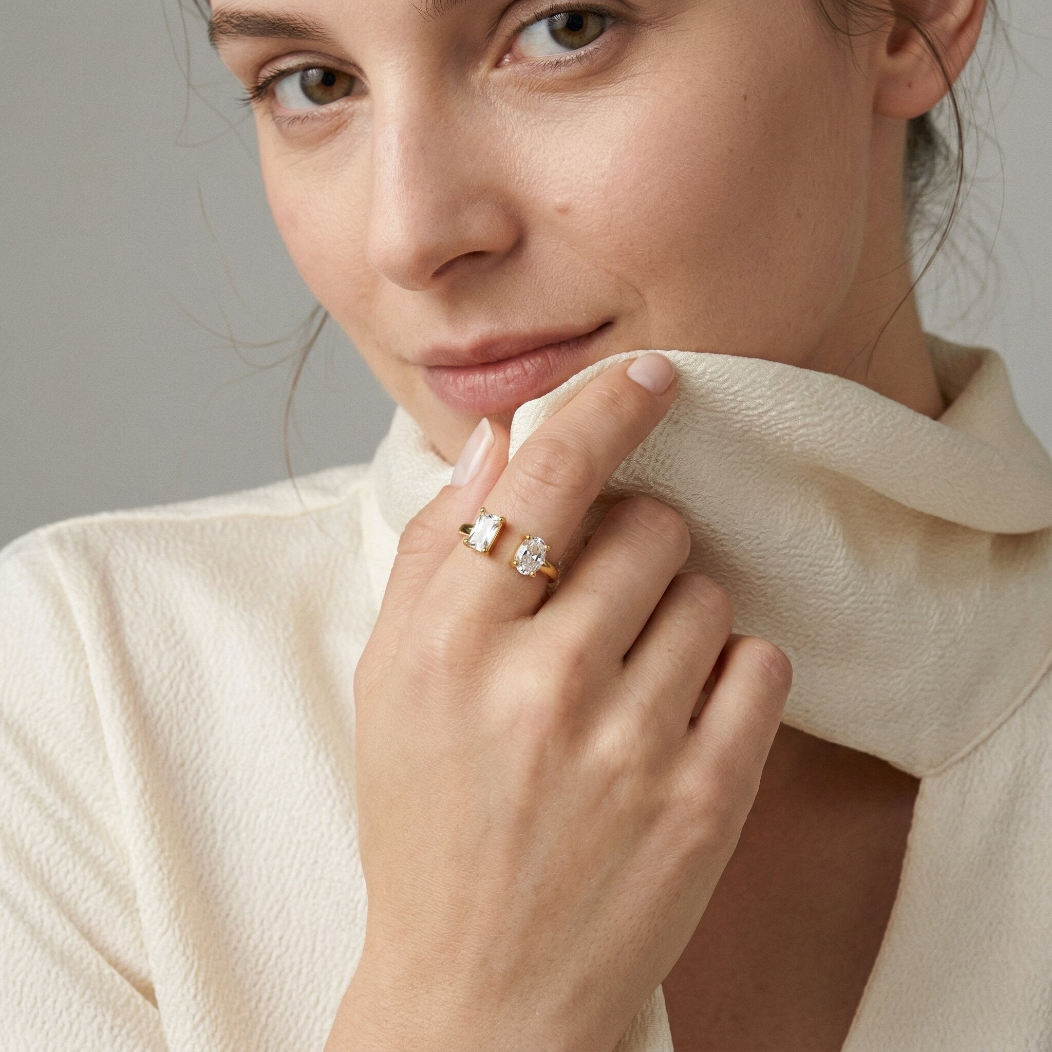 Fedilia Gemstone Ring