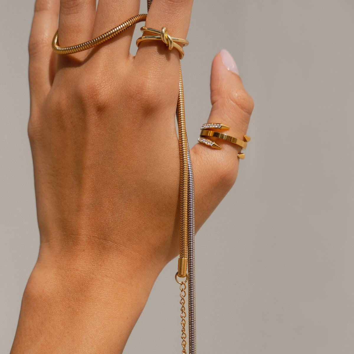 Four Point Nail Stone Ring