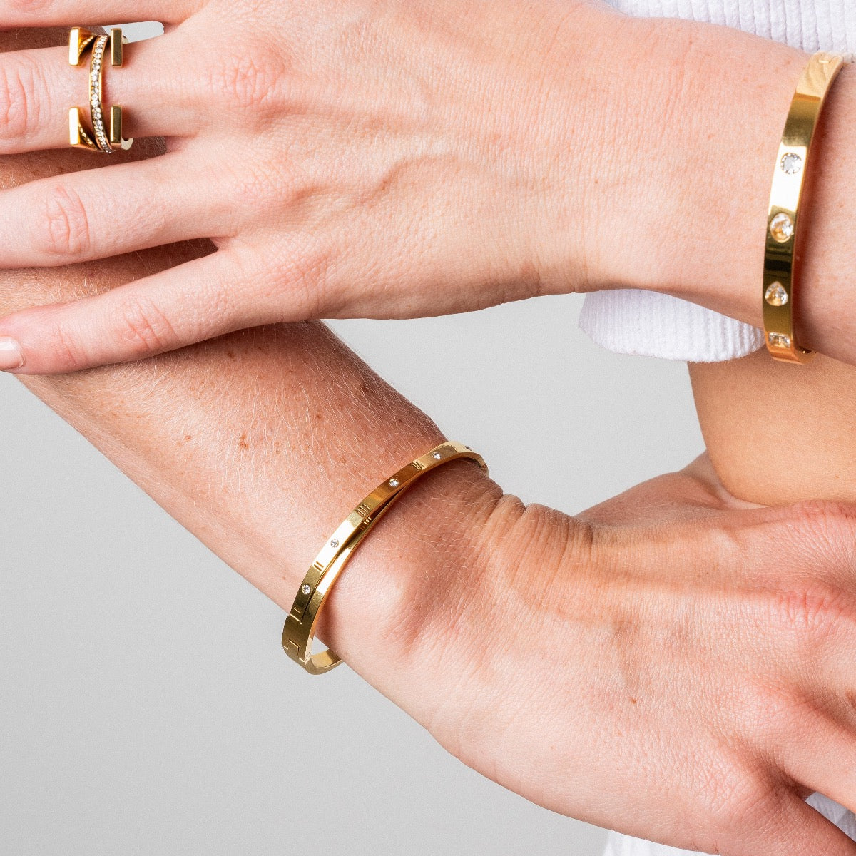 Roman Numeral Intertwine Bangle Bracelet