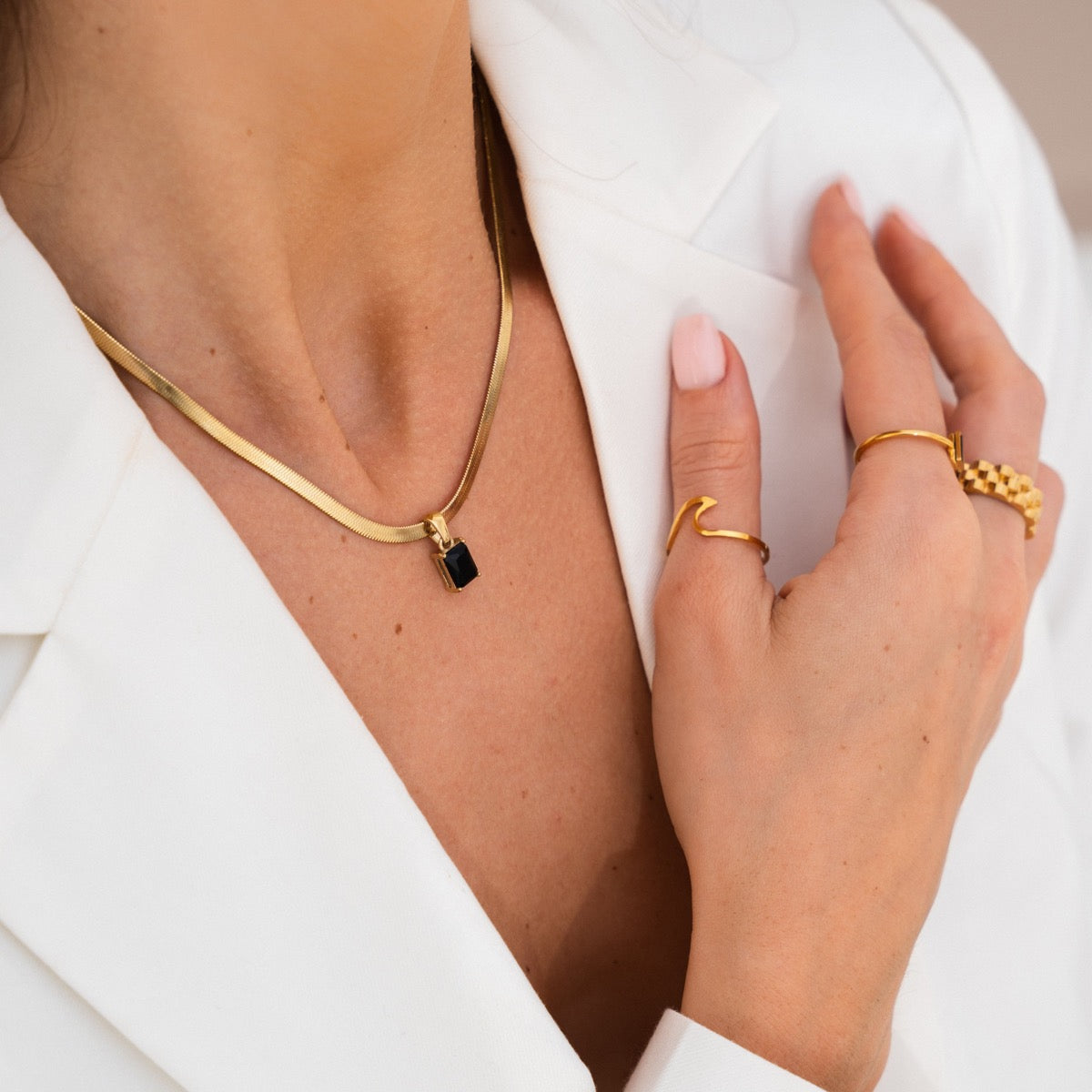 Adjustable Minimal Wave Ring