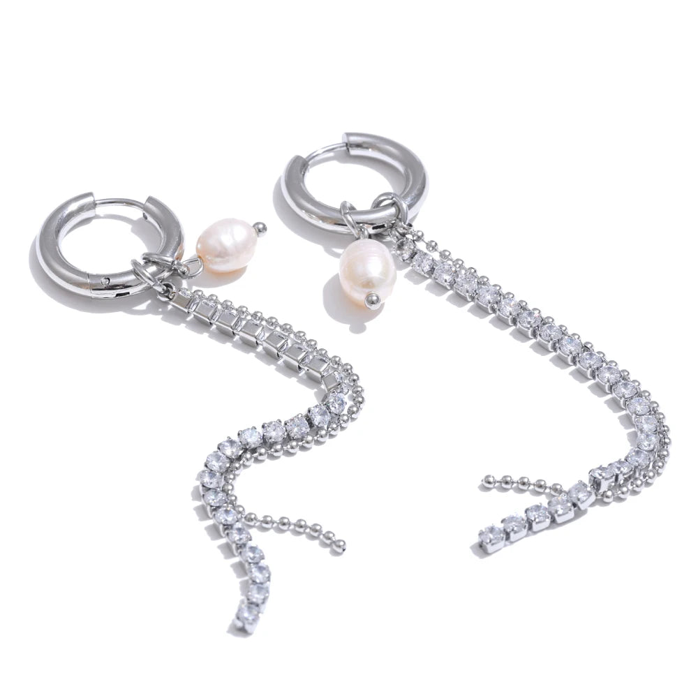 Noelia Drop Earrings