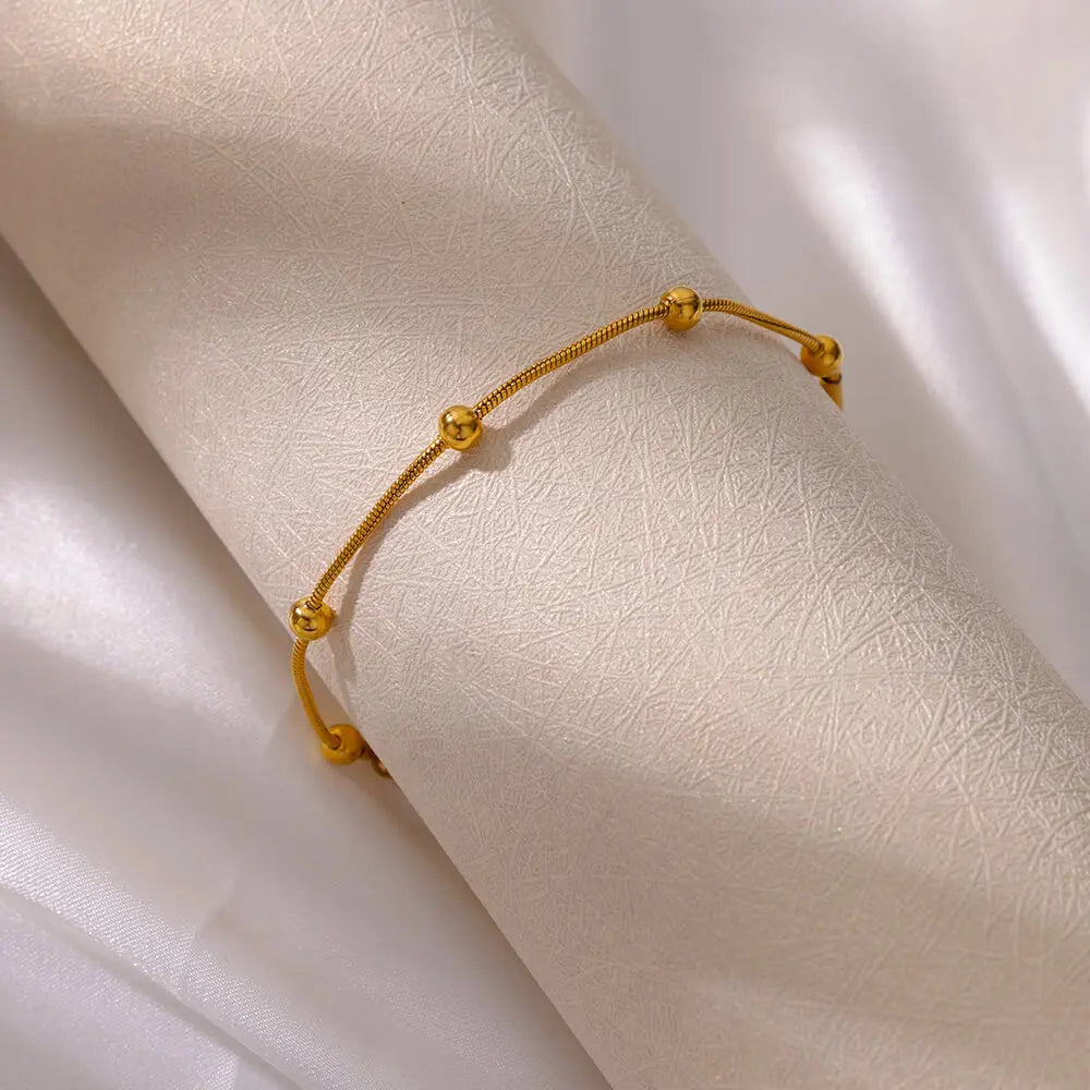 Solenne Minimalist Bracelet