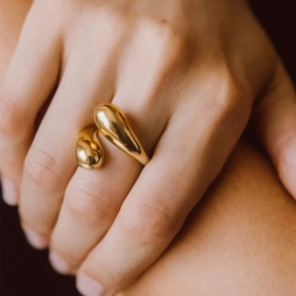Aurora™ Adjustable Ring